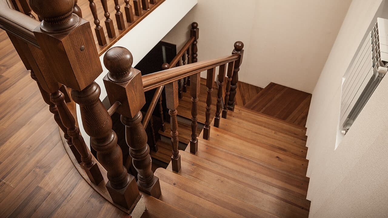  Escaleras de madera de interior